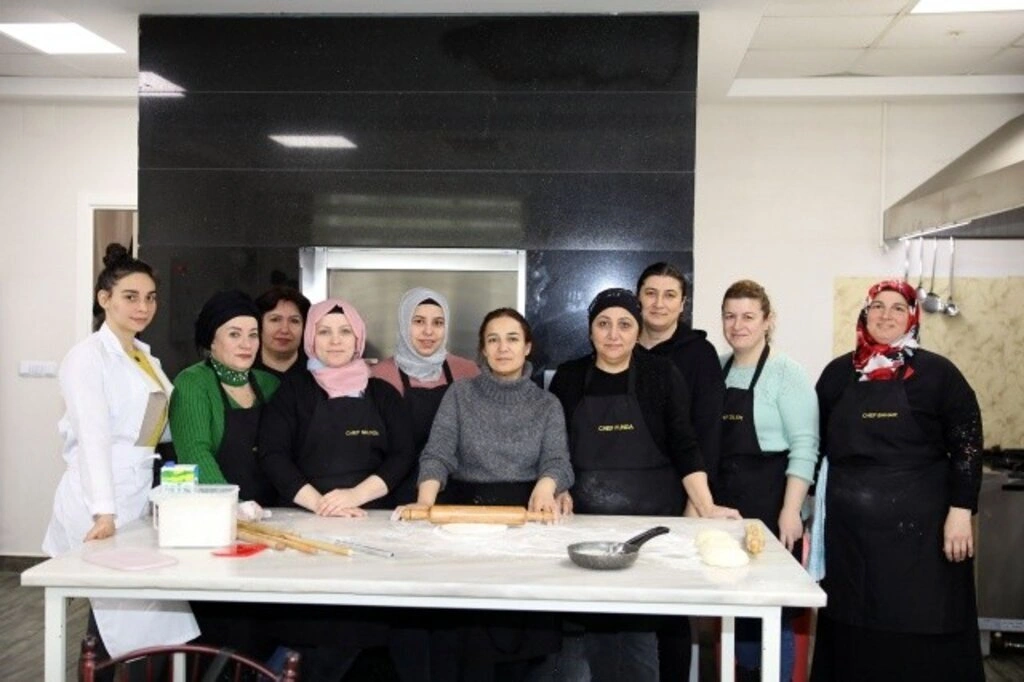 İlkadım Aşçılık Kursları Meslek Edindiriyor - Resim 6