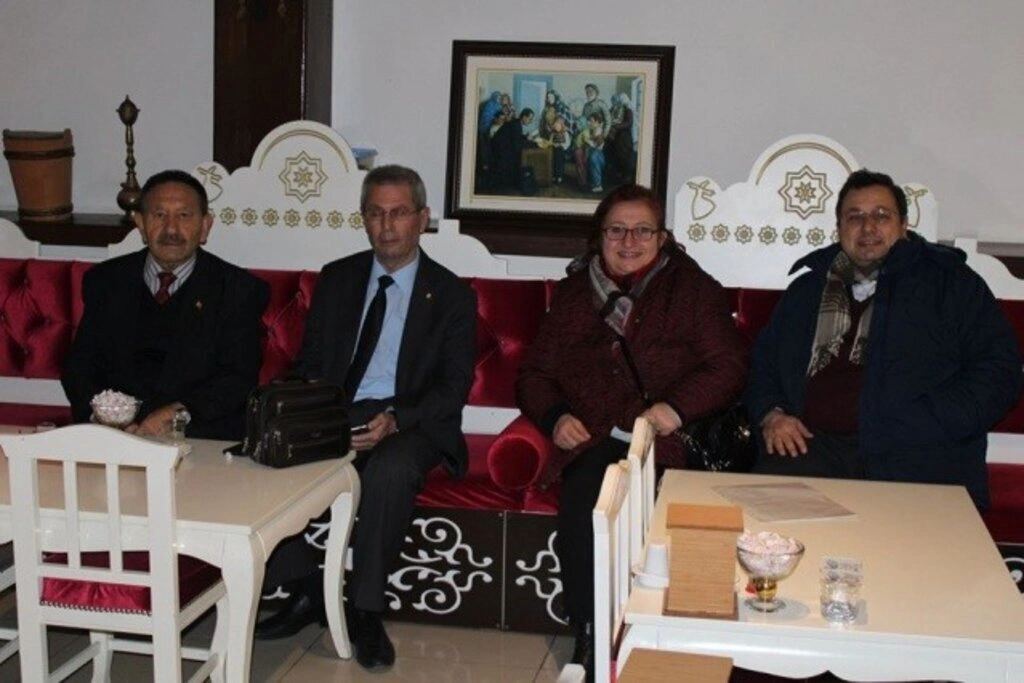 İlkadım Şiir Akşamları 7 Yaşında - Resim 3