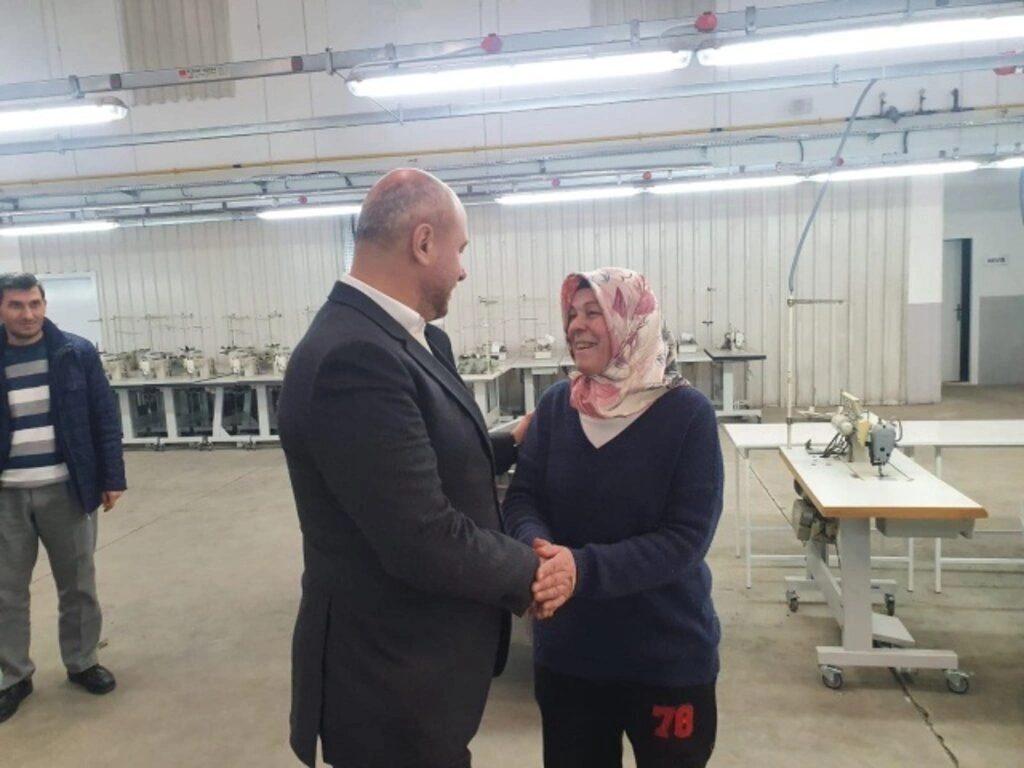 Tekkeköy'de 200 kişinin çalışacağı Tekstil Atölyesi açıldı - Resim 4