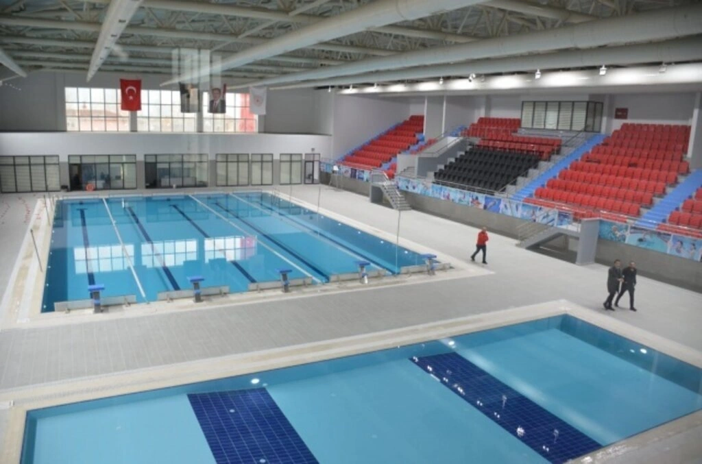 Yarı Olimpik Yüzme Havuzu 19 Mayıs İlçesi'nde açılıyor - Resim 3
