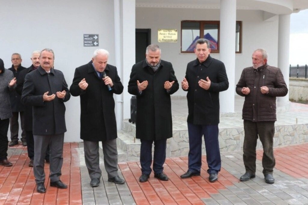Bafra Yakıntaş Mezarlığı Mescidi dualarla açıldı - Resim 8