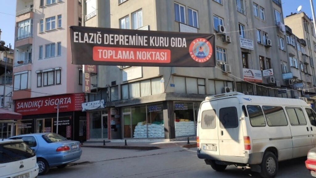 Bafra'da Depremzedelere Yardım Kampanyası - Resim 13