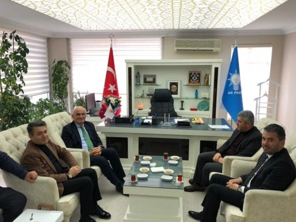 Milletvekili Yılmaz Belediye ve Teşkilatları Ziyaret Etti - Resim 2