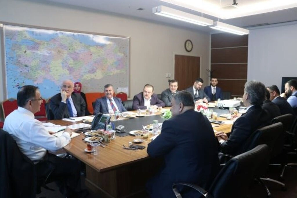 Milletvekili Yılmaz Belediye ve Teşkilatları Ziyaret Etti - Resim 1