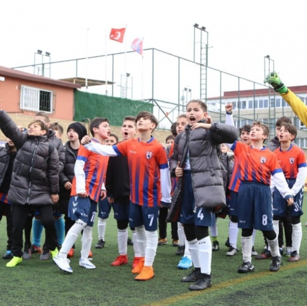 Atakum Belediyespor U-11 İstanbul'dan başarı ile döndü - Resim 7