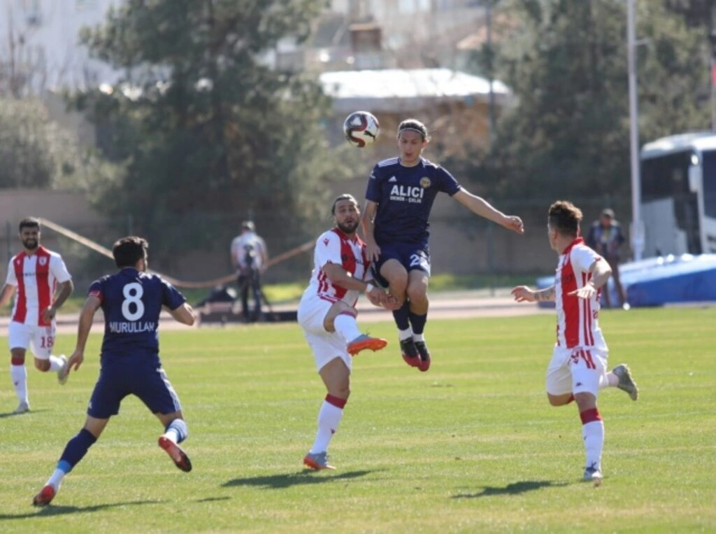 Tarsus İdman Yurdu Samsunspor Maçı Fotoğrafları - Resim 4