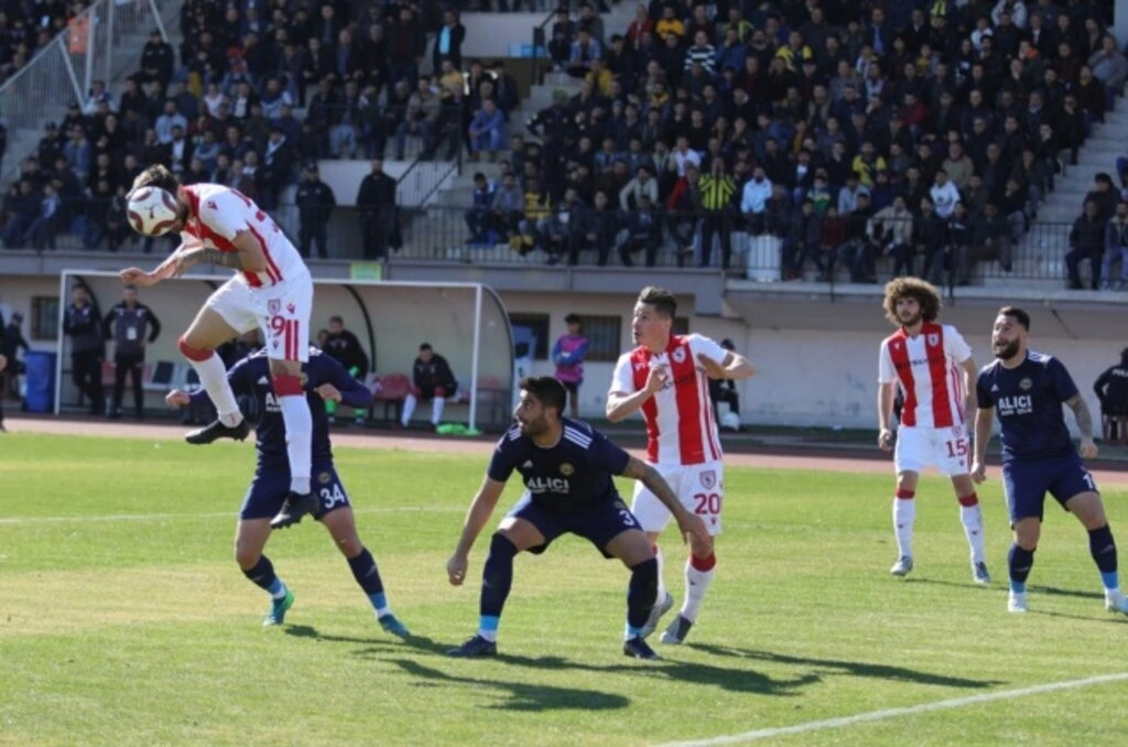 Tarsus İdman Yurdu Samsunspor Maçı Fotoğrafları - Resim 6