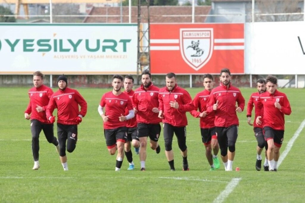 Tarsus Maçı Sonrası İlk Antrenman - Resim 1