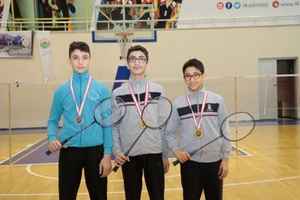 Okullar Arası Badminton Yıldızlar İl Birinciliği Müsabakaları Sona Erdi - Resim 5