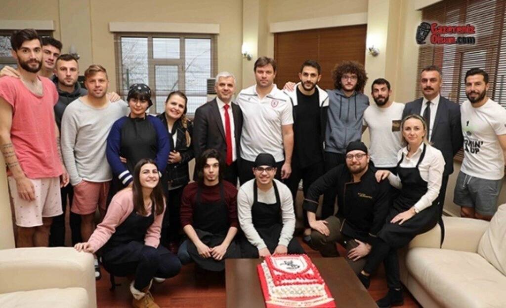 İlkadım Halk Eğitim Merkezi'nden Samsunspor'a Sürpriz - Resim 4