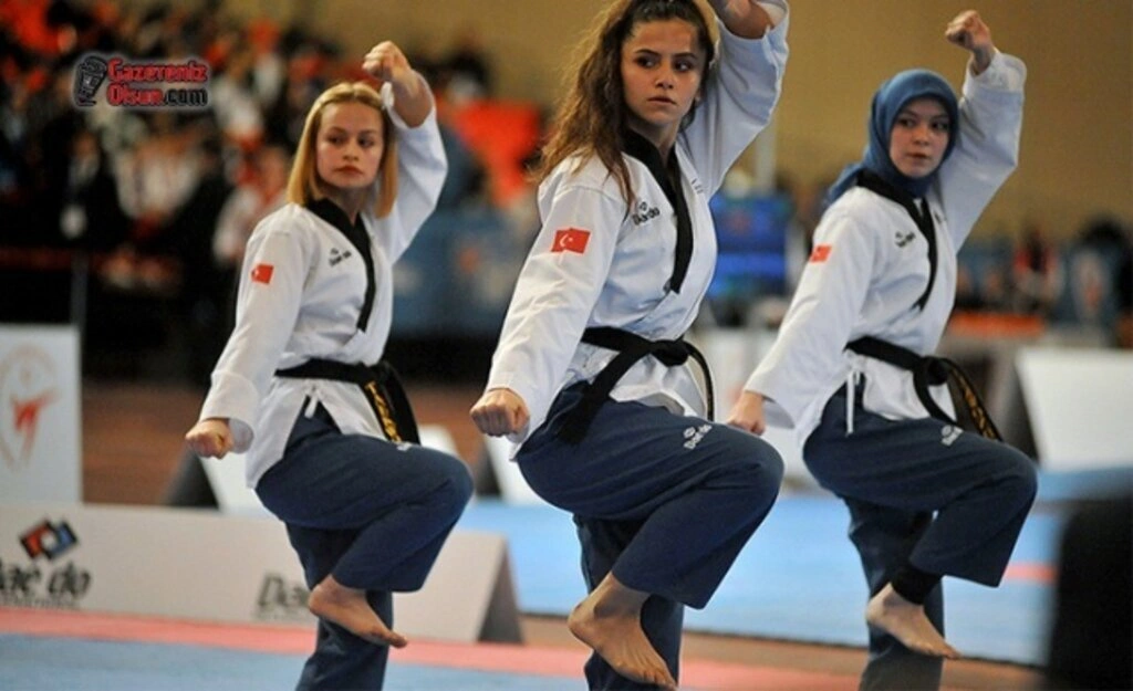 Taekwondoculardan Madalya Yağmuru - Resim 9