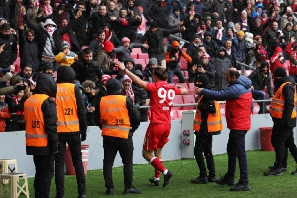 Samsunspor Afyonspor maçı fotoğrafları - Resim 24