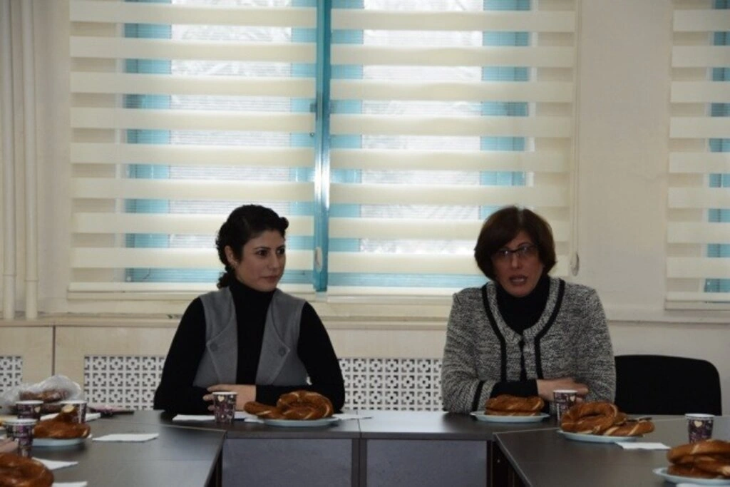 Geleceğin Bilim Kadınları Doç. Dr. Ayşenur Büyükgöze Kavas ile Buluştu - Resim 16