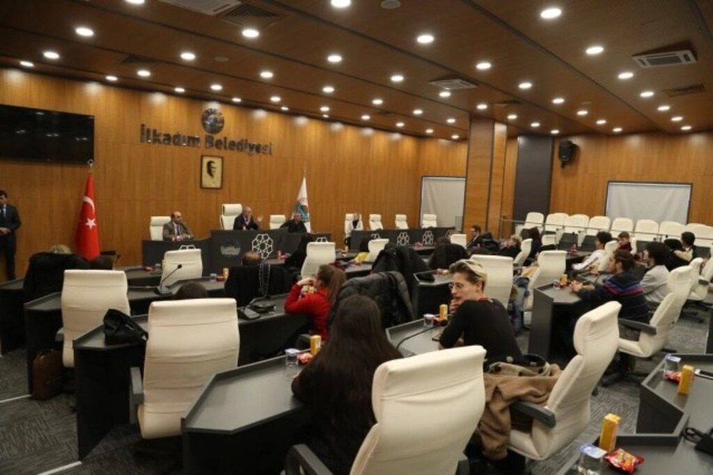 Başkan Demirtaş Yabancı Öğrencilere İlkadım'ı Anlattı - Resim 3