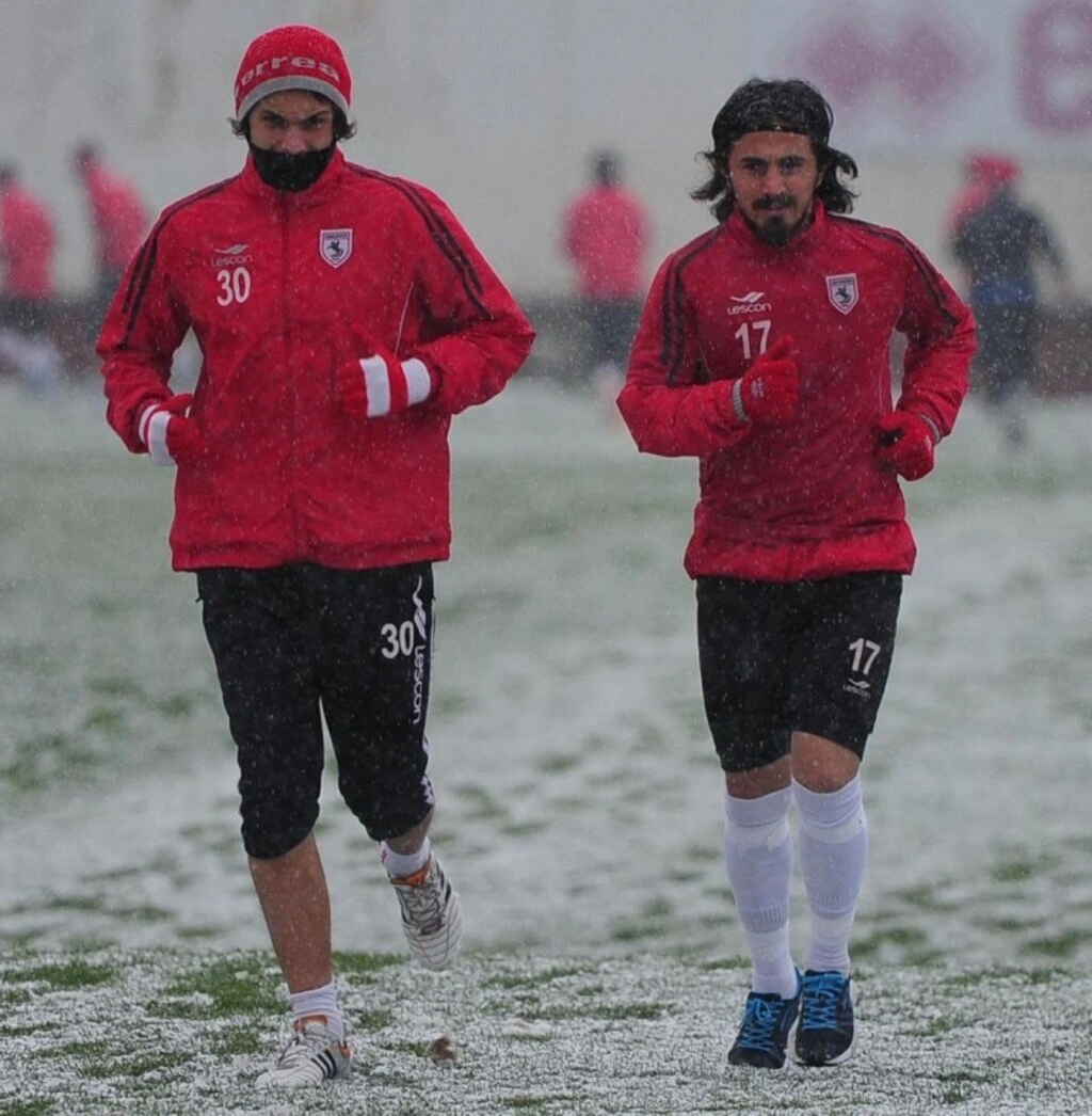 Samsunspor kar üstünde çalıştı - Resim 1