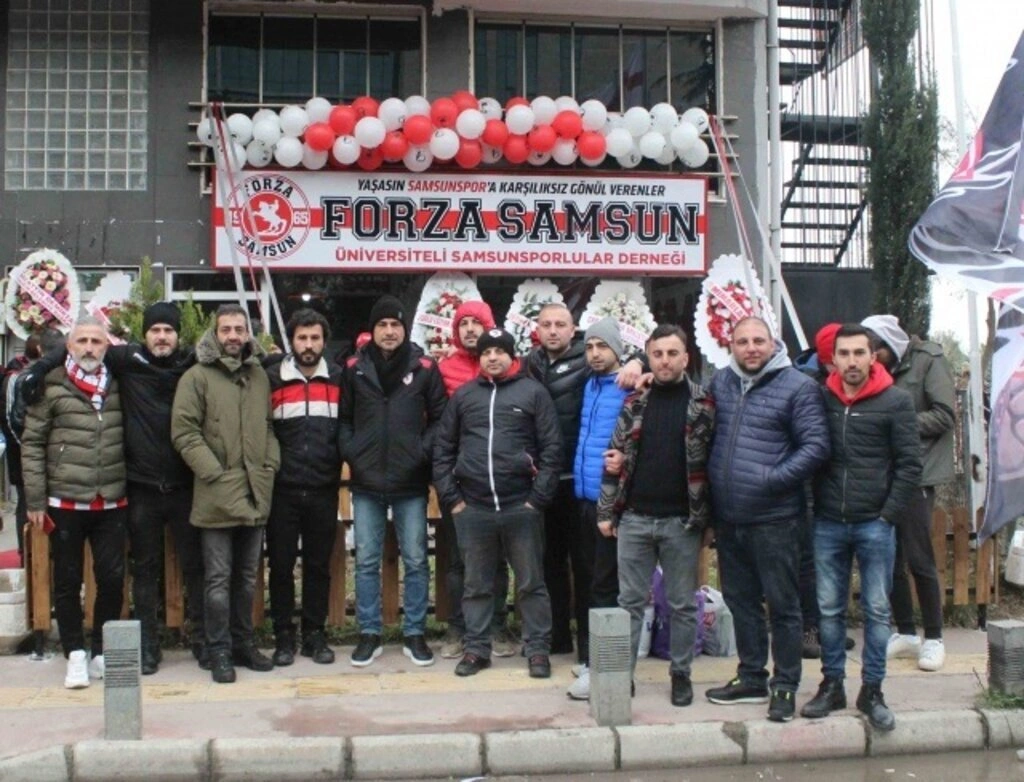 Üniversiteli Samsunsporlular Derneği'nde (ÜSD) coşkulu açılış - Resim 5
