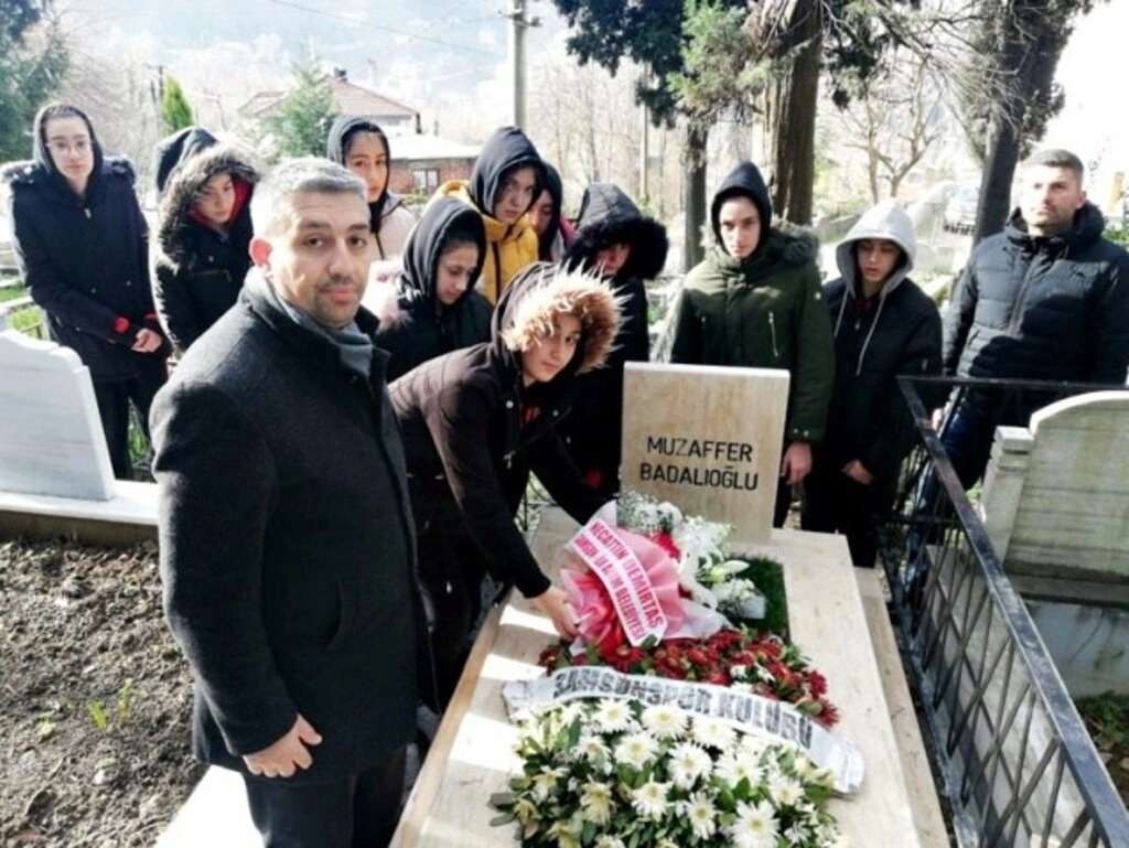 İlkadımlı sporcular Muzaffer Badallıoğlu'nu unutladı - Resim 1