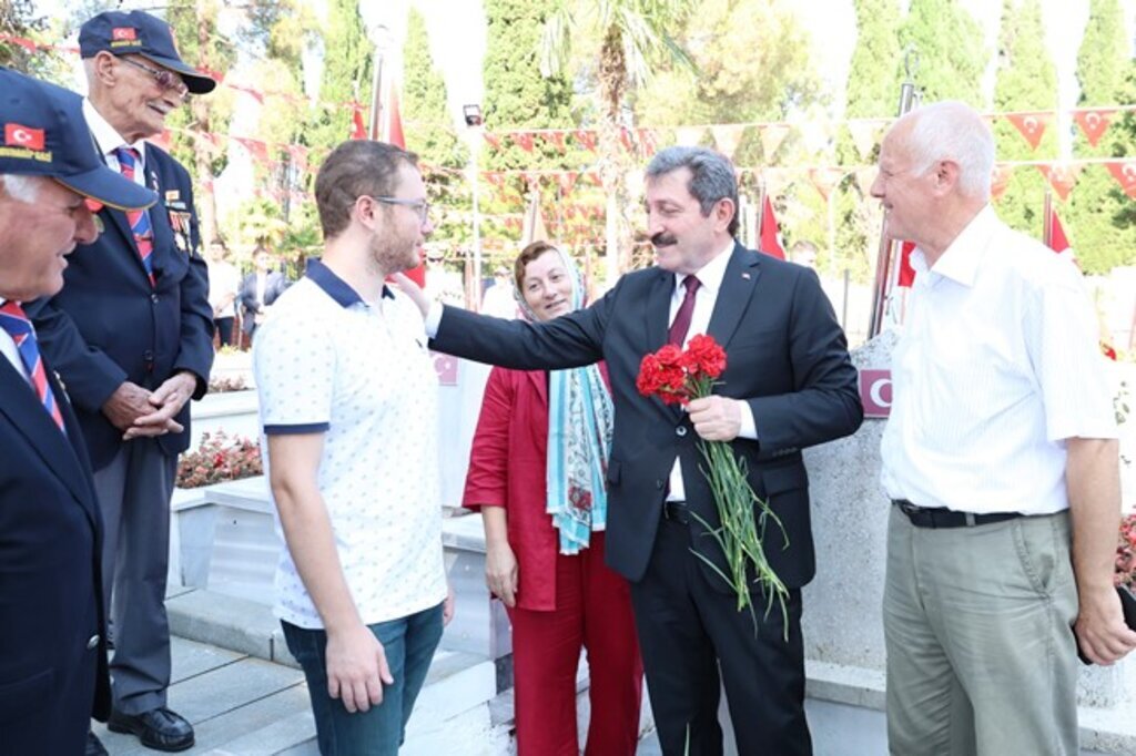 Samsun'da Zafer Bayramı'nda Şehitler Unutulmadı!