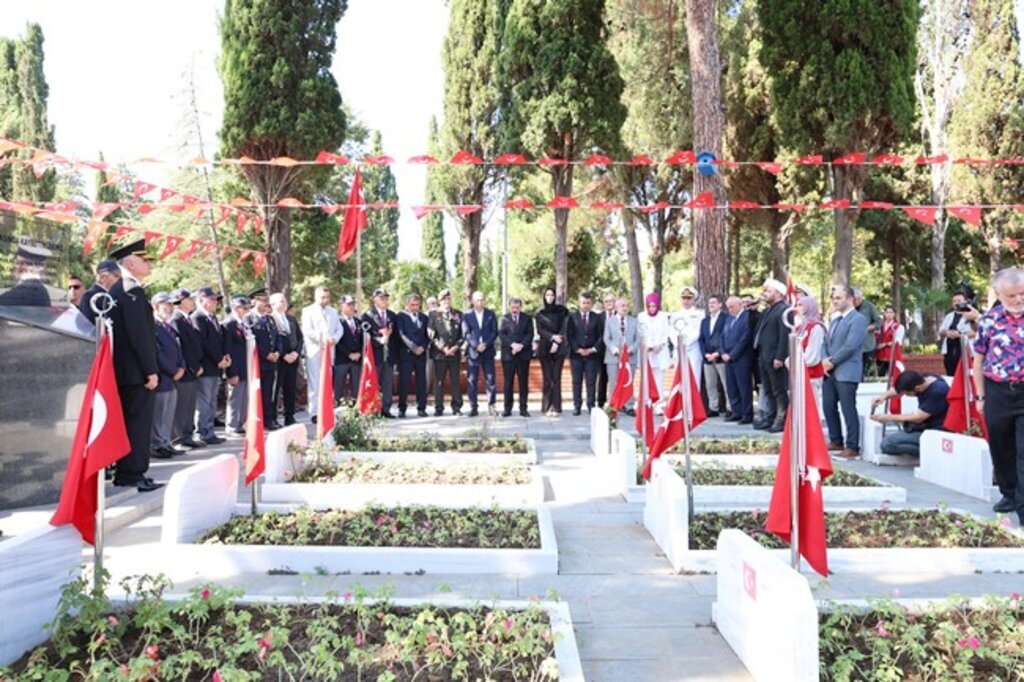 Samsun'da Zafer Bayramı'nda Şehitler Unutulmadı!