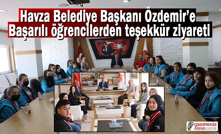 Havza Belediye Başkanı Özdemir’e başarılı öğrencilerden teşekkür ziyareti