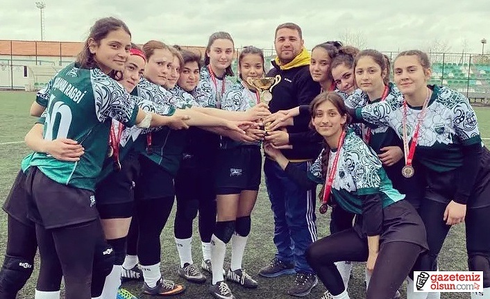 Kadınlar Ragbi Türkiye Şampiyonası Samsun'da düzenlendi