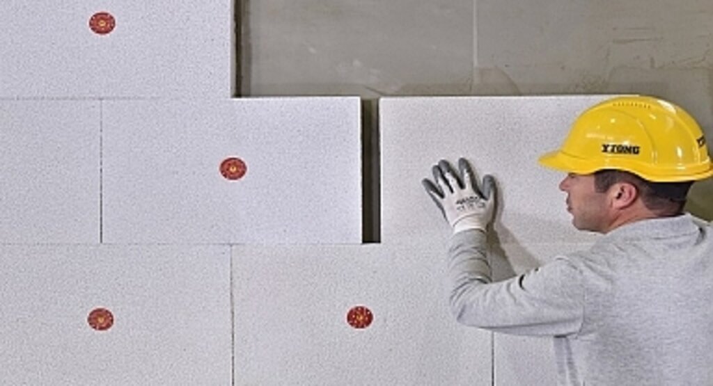 Avrupa’da büyümesi beklenen enerji krizi nedeniyle ülkeler önlem alıyor