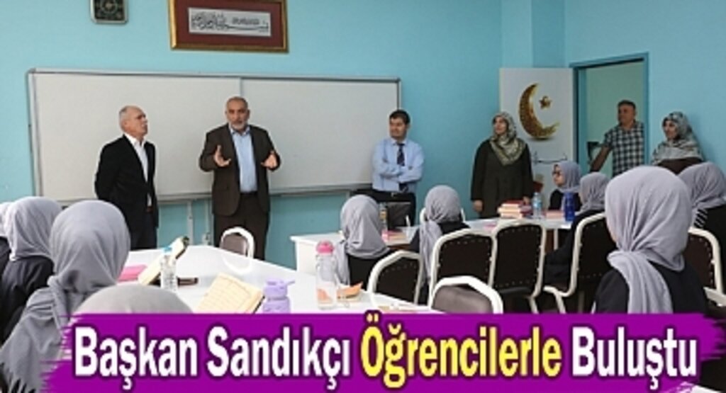Başkan Sandıkçı Öğrencilerle Buluştu 