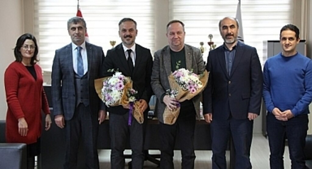 Samsun Meslek Yüksekokulu'nda Bayrağı Gökhan Demir devraldı