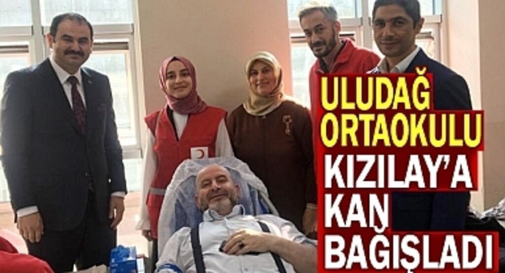 Uludağ Ortaokulu'ndan Kızılaya Kan Bağışı