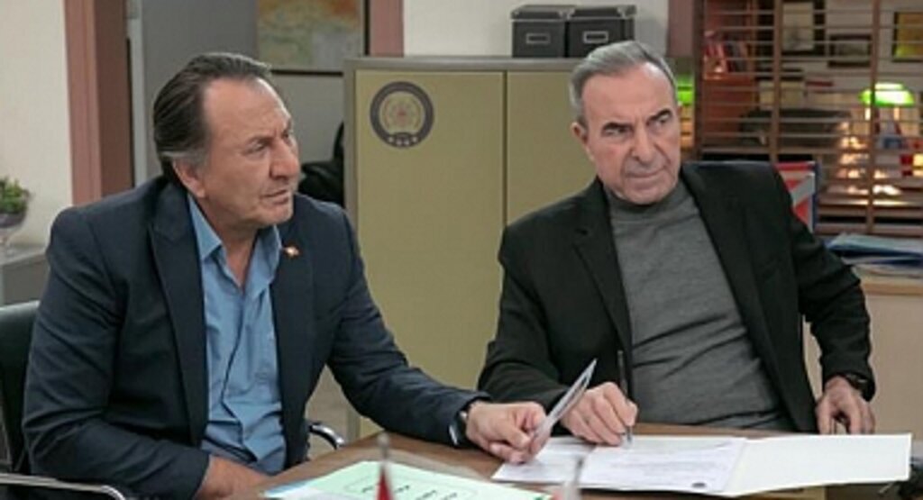 Arka Sokaklar final mi yaptı? Arka Sokaklar neden oynamıyor?