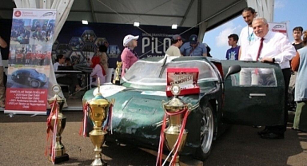 Başkan Demirtaş'tan öğrencilere Teknofest 2023 daveti