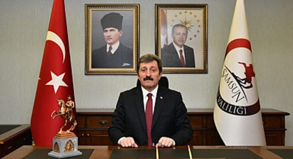 Samsun Valisi Orhan Tavlı göreve başladı