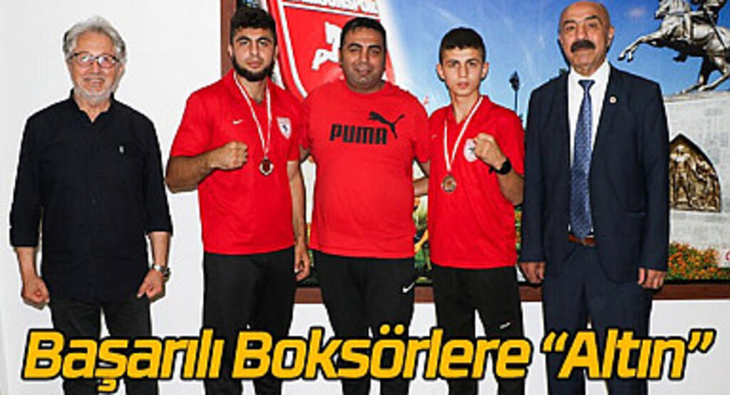 Yunus Emre Yurtsever ve Hasan Osmanlı altın ile ödüllendirildi