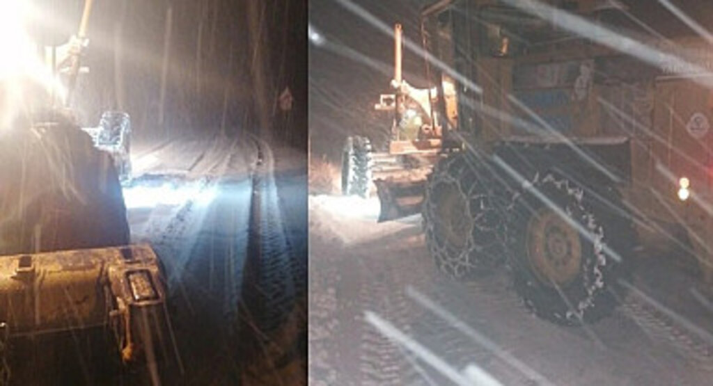 Tekkeköy Belediyesi yüksek kesimlerde kar ile mücadele ediyor