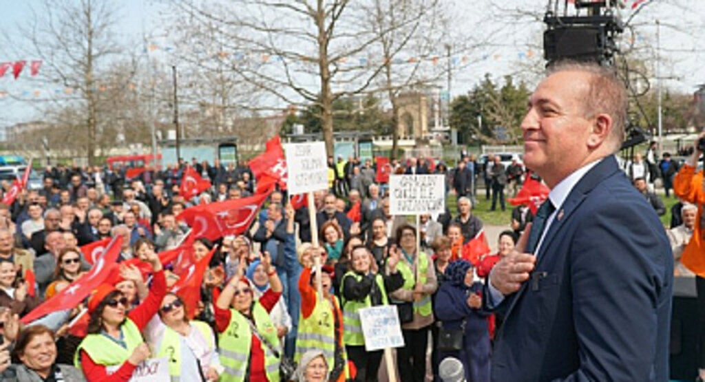 Cevat Öncü Çarşamba ilçesinde miting düzenledi