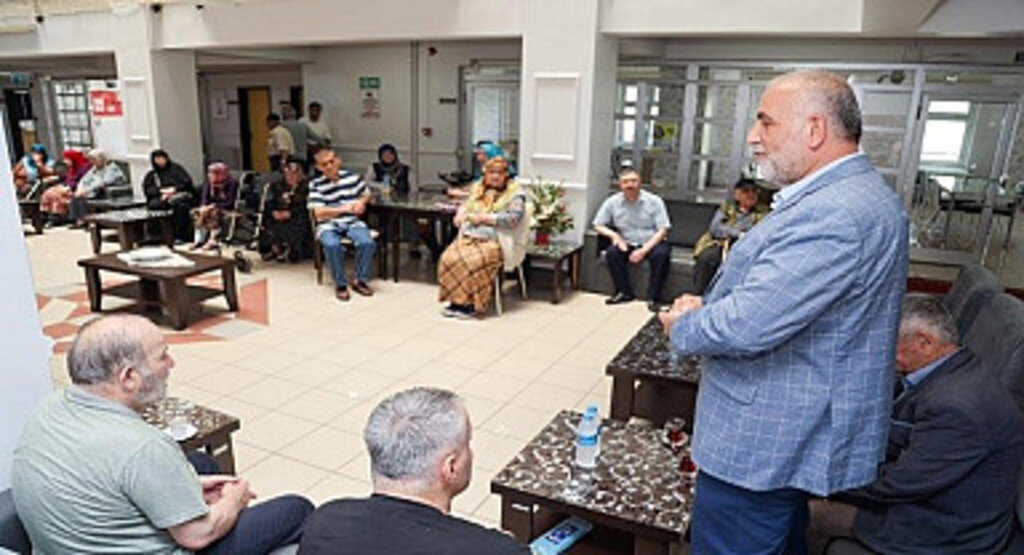 Başkan İbrahim Sandıkçı’ya Büyüklerden Dua 