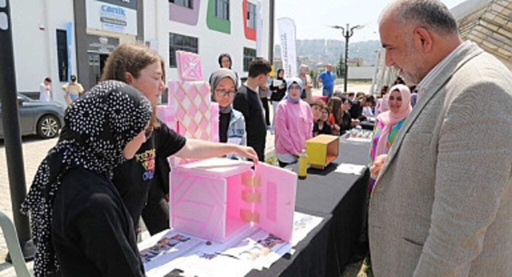 Başkan Sandıkçı: Milli Teknoloji Hamlesi ülkemizin geleceği için atılan büyük bir adımdır