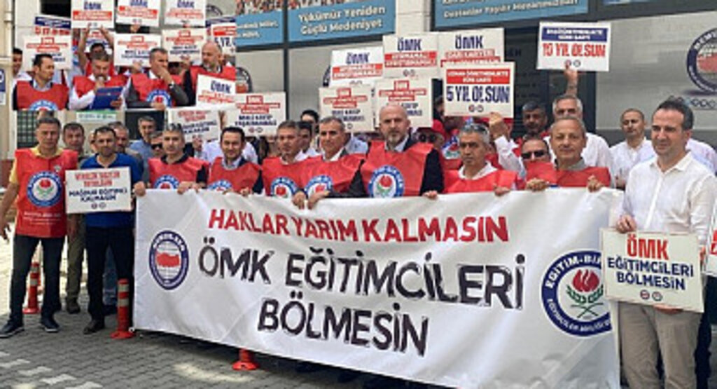 Eğitimciler Meslek Kanunundaki Tasarıya dikkat çekmek için haykırdı!