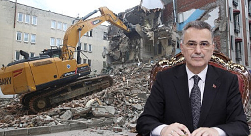 İlkadım’da metruk binalar yıkılıyor