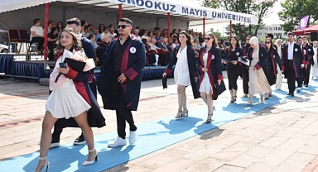 OMÜ Eğitim Fakültesi Mezuniyet Töreni 2024