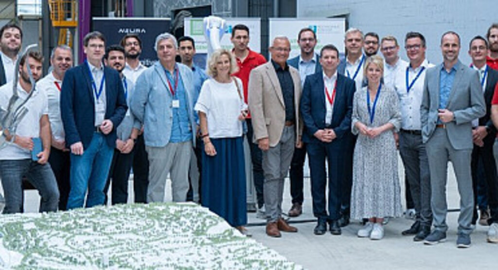 Almanya Bilim ve Sağlık Bakanı Hoch ASAŞ'ta