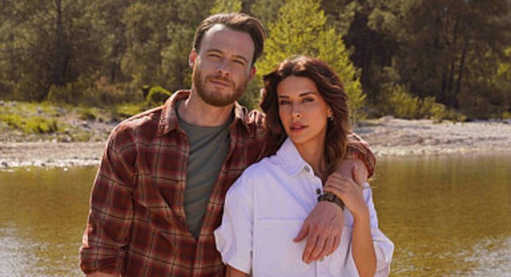 Mavi Mağara Filminin konusu ve oyuncaları