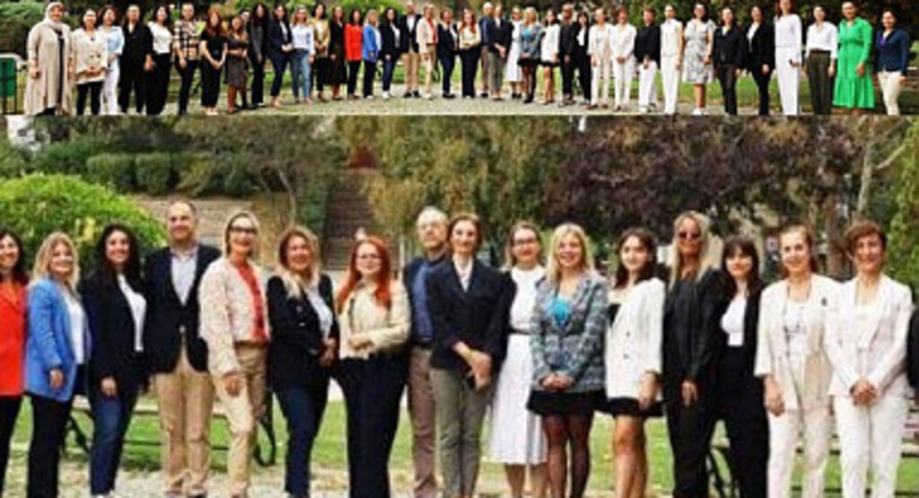 Sağlığa Yön Verecek Kadın Liderler Gelişim Programı Başladı