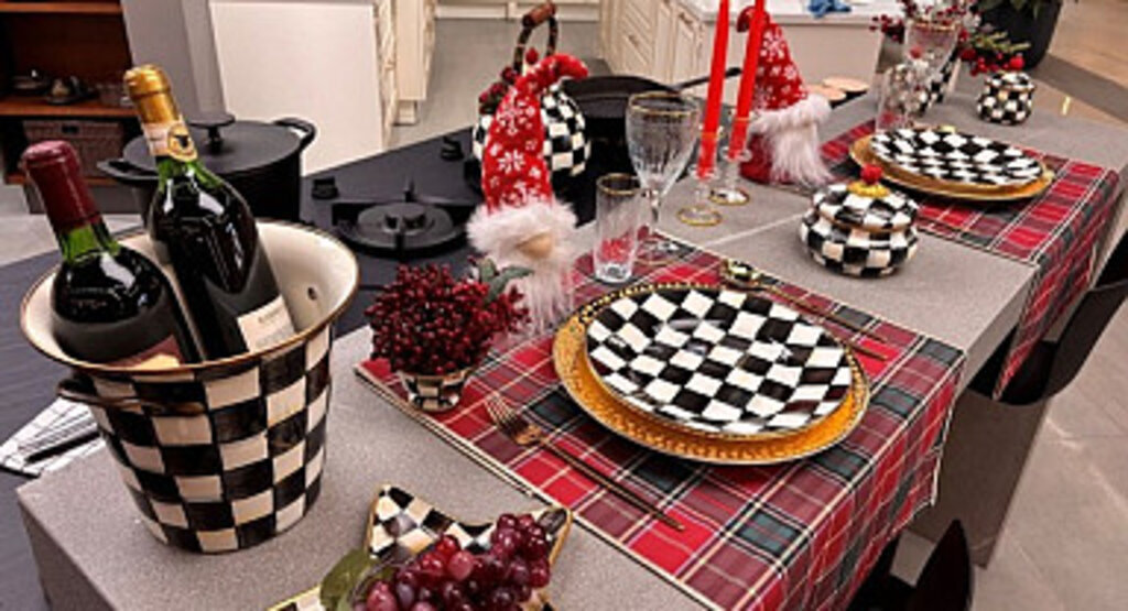 Yılbaşına Özel Şık Sofralar ve Göz Alıcı Tasarımlar