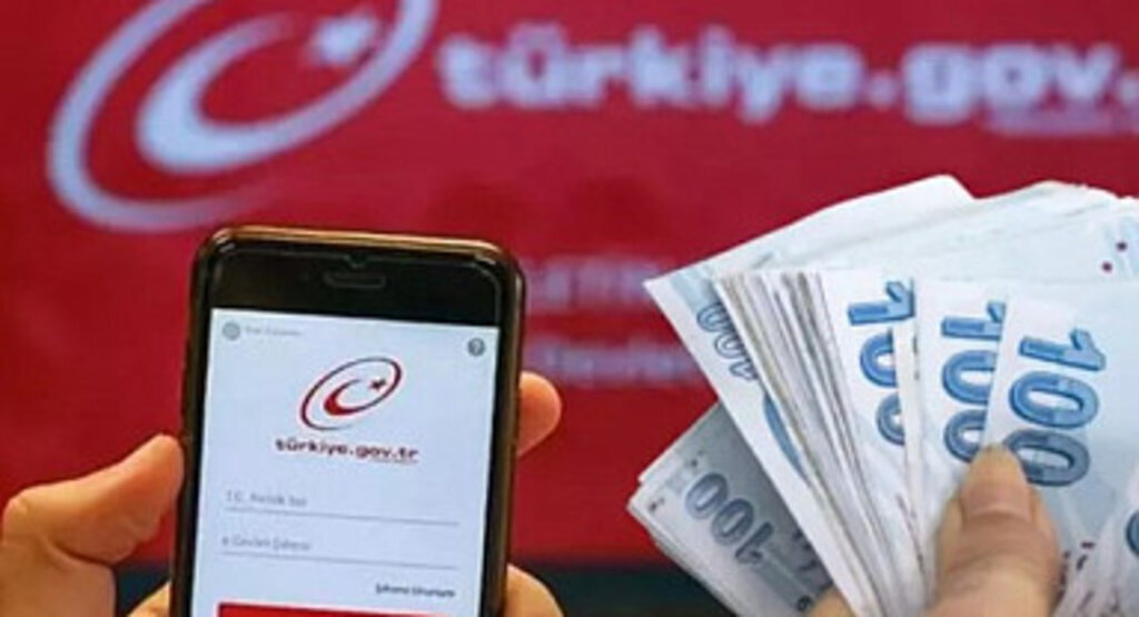 Emeklilerin maaş zamları e devlet sistemine yüklendi