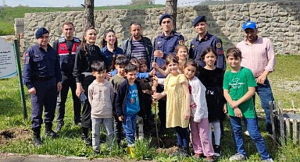 Sabiha Aydın: Bir Fidan Dikelim Sevgi İle Nefes Olalım Yeryüzüne