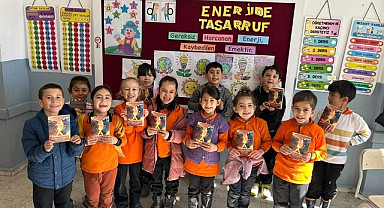 Yazar ve Öğretmen Özlem Yıldırım'dan Kitap Yoldaşlığı