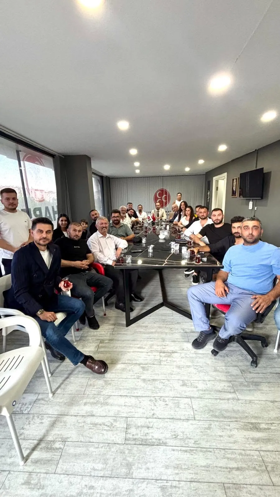 Afşin Erbil Başkanlığındaki MHP Atakum Yönetimi İlk Toplantısını Yaptı Afşin Erbil Başkanlığındaki MHP Atakum Yönetimi İlk Toplantısını Yaptı