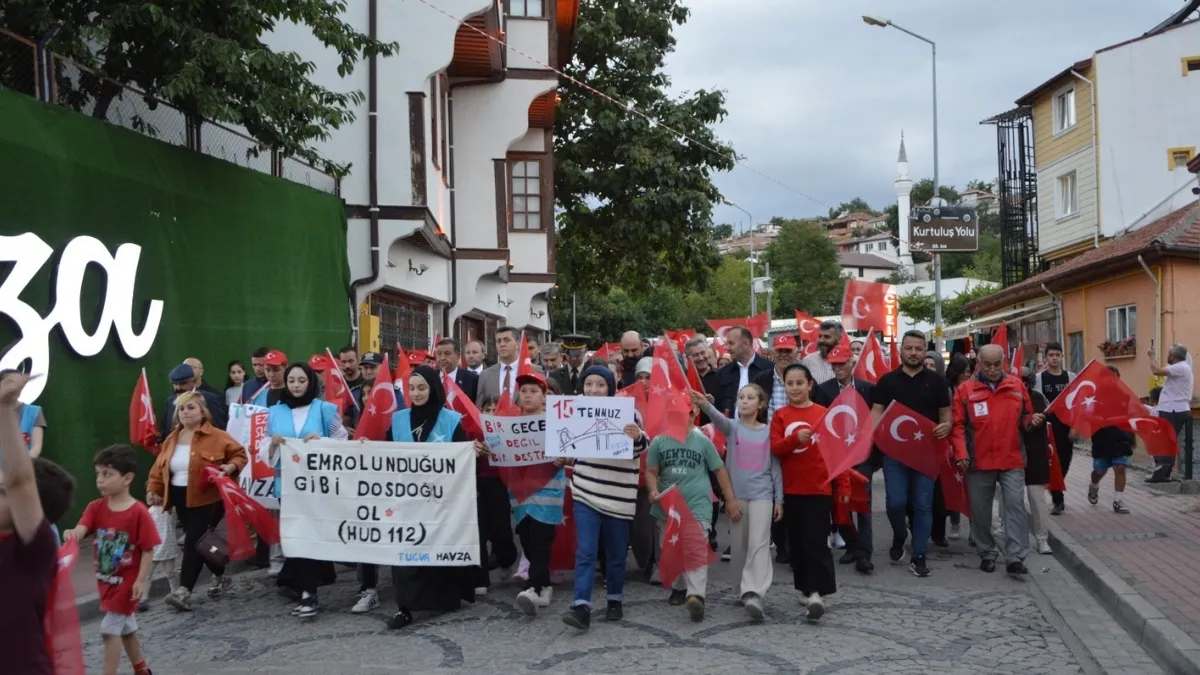 Başkan Murat İkiz: 15 Temmuz milletimizin yazdığı kahramanlık destanıdır Başkan Murat İkiz: 15 Temmuz milletimizin yazdığı kahramanlık destanıdır