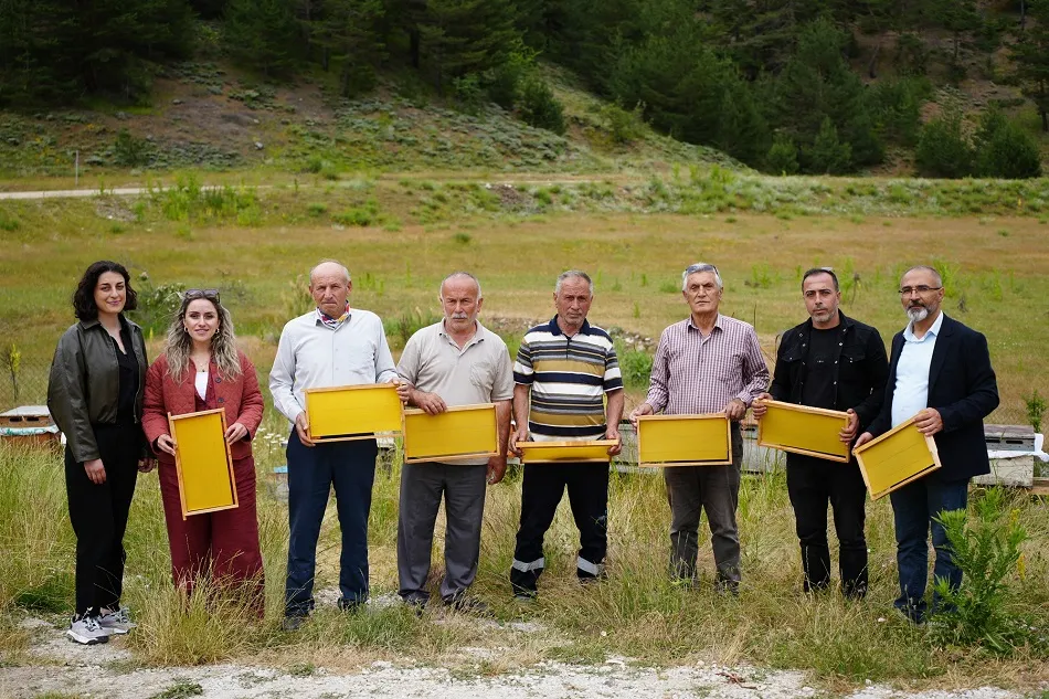 Akdağ Balı coğrafi işaret yolunda! Samsun'da markalaşma süreci başladı Akdağ Balı coğrafi işaret yolunda! Samsun'da markalaşma süreci başladı